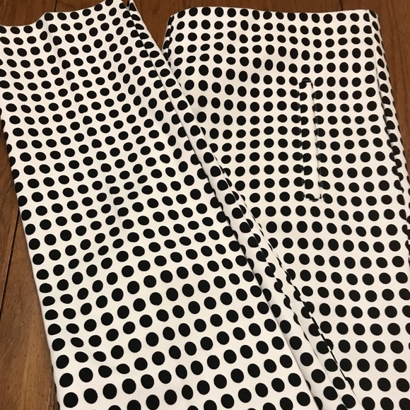 🌺 Chico’s Ankle Pants - Picture 2 of 7